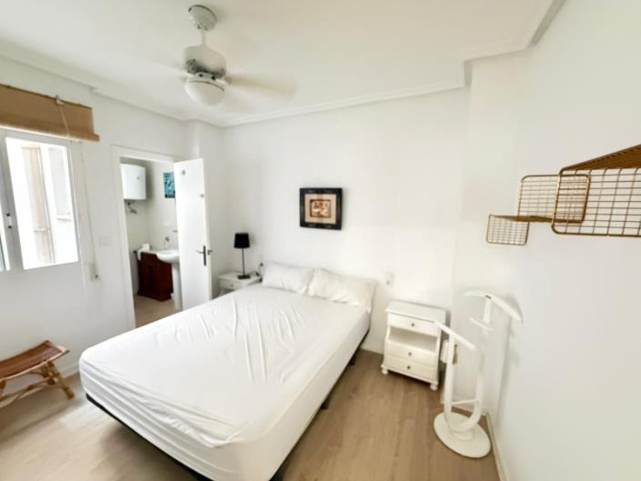 Image No.13-2 Bed Apartment for sale