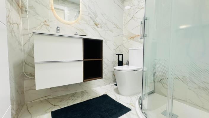 Image No.19-3 Bed Apartment for sale