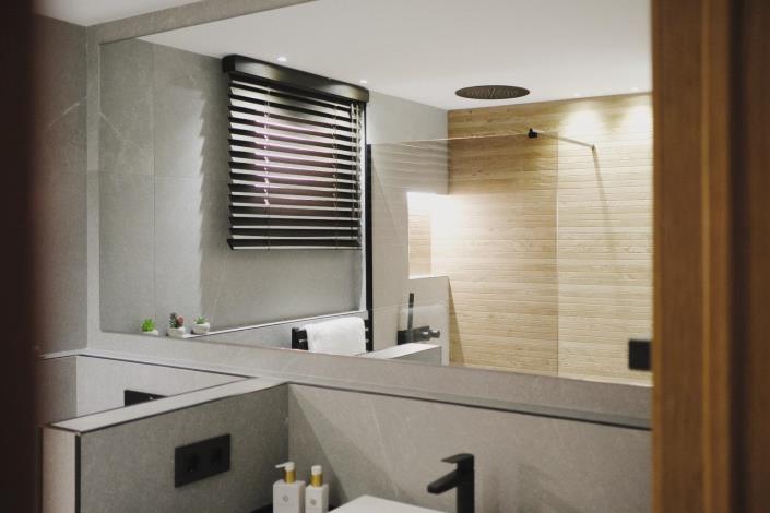 Image No.28-2 Bed Apartment for sale