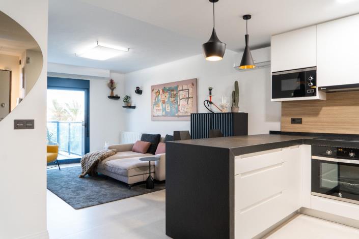 Image No.10-2 Bed Apartment for sale