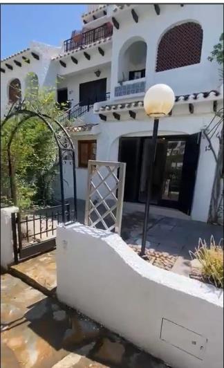 Image No.7-2 Bed Townhouse for sale