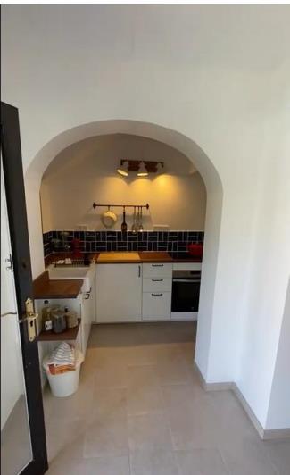 Image No.11-2 Bed Townhouse for sale