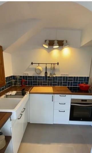 Image No.12-2 Bed Townhouse for sale