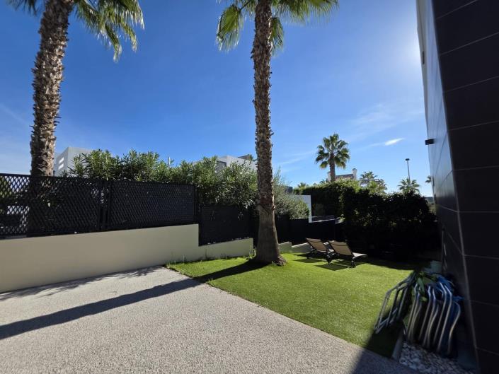 Image No.7-3 Bed Villa for sale