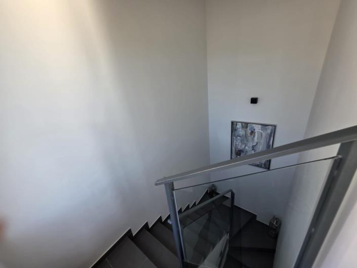 Image No.27-3 Bed Villa for sale