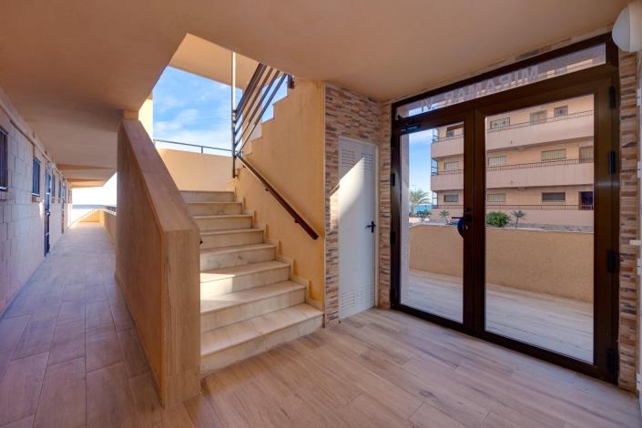 Image No.30-2 Bed Apartment for sale