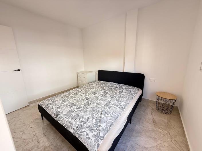 Image No.23-2 Bed Apartment for sale