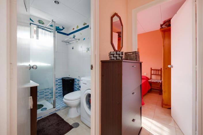 Image No.20-2 Bed Villa for sale