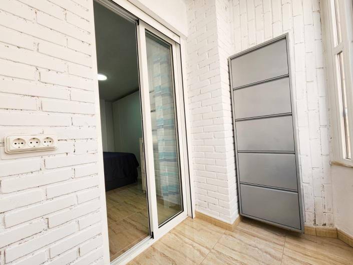 Image No.20-3 Bed Apartment for sale