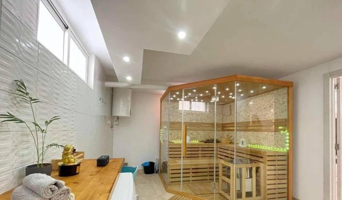 Image No.12-3 Bed Villa for sale