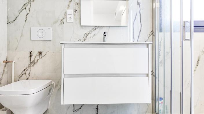 Image No.29-2 Bed Apartment for sale