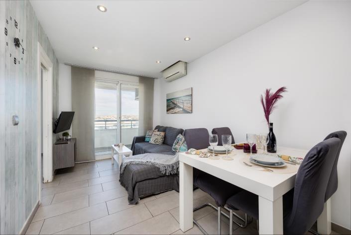 Image No.29-2 Bed Apartment for sale