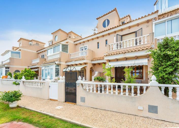 Image No.1-2 Bed Townhouse for sale