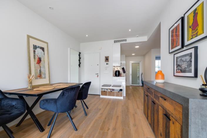 Image No.20-2 Bed Apartment for sale