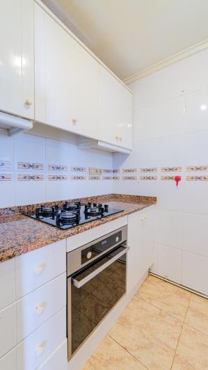 Image No.26-4 Bed Chalet for sale