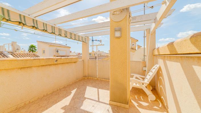 Image No.34-4 Bed Chalet for sale