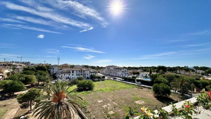 Image No.28-2 Bed Penthouse for sale