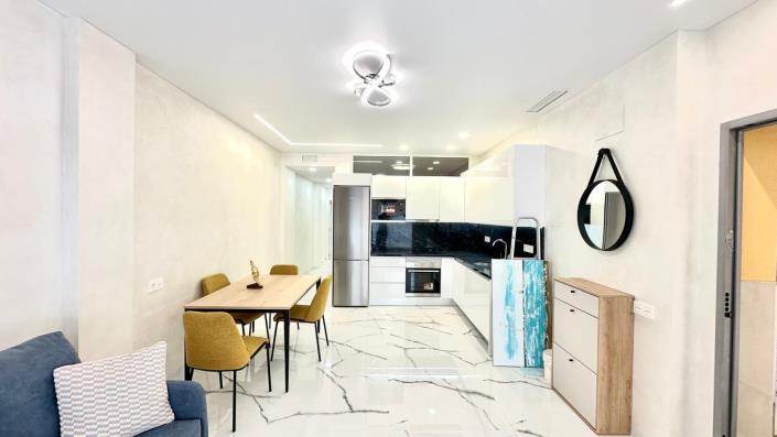 Image No.8-2 Bed Apartment for sale