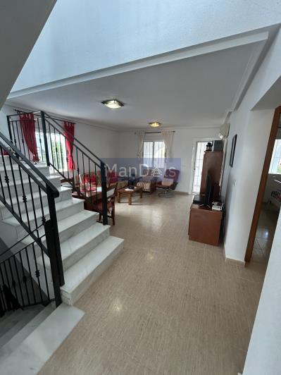 Image No.25-5 Bed Villa / Detached for sale