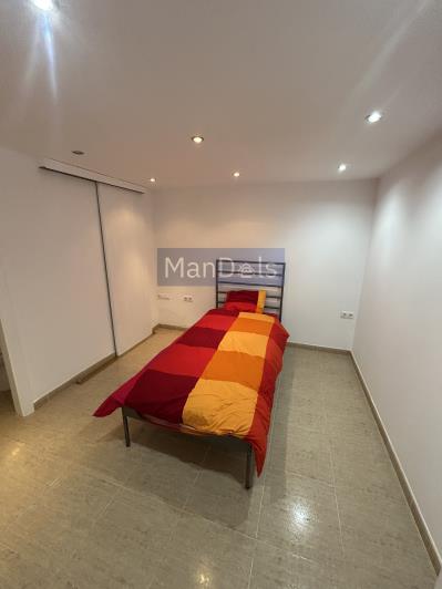 Image No.36-5 Bed Villa / Detached for sale