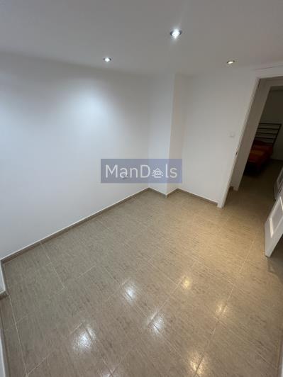 Image No.38-5 Bed Villa / Detached for sale