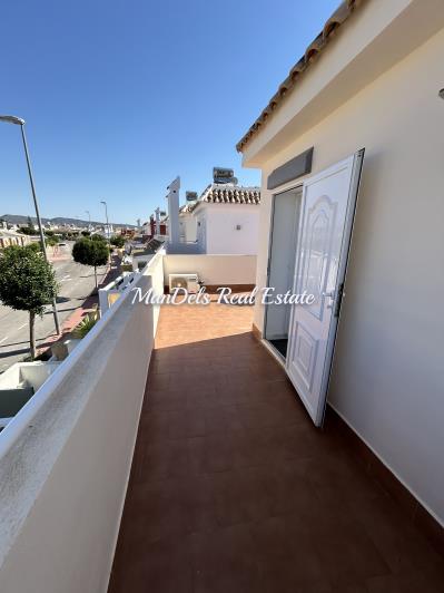 Image No.55-5 Bed Semi-Detached for sale