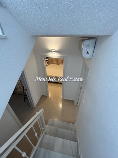 Image No.29-5 Bed Semi-Detached for sale