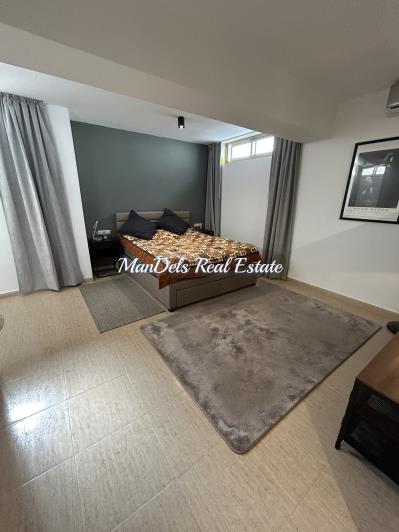 Image No.34-5 Bed Semi-Detached for sale