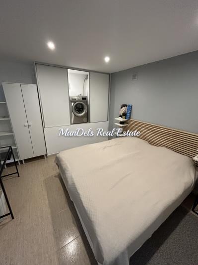 Image No.41-5 Bed Semi-Detached for sale