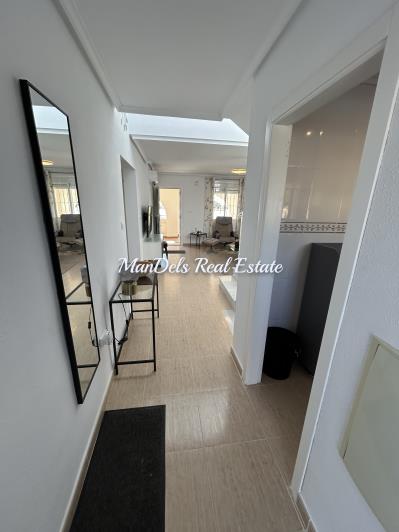 Image No.16-5 Bed Semi-Detached for sale