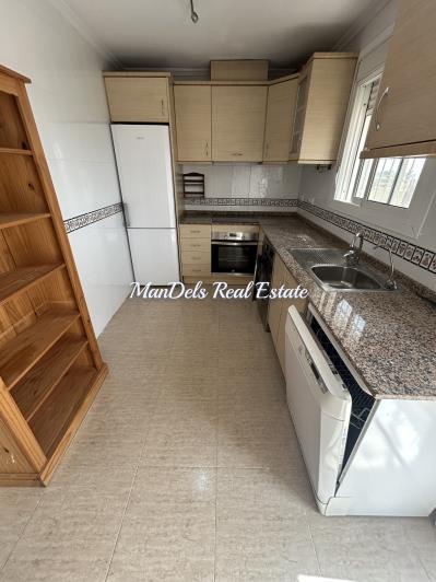 Image No.20-2 Bed Semi-Detached for sale