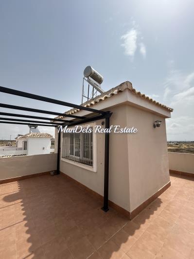 Image No.40-2 Bed Semi-Detached for sale