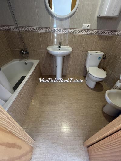 Image No.18-2 Bed Semi-Detached for sale