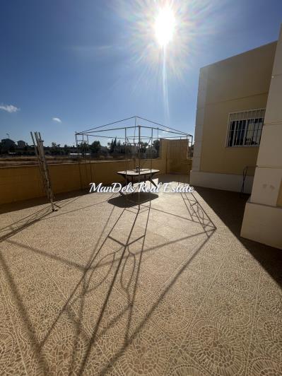 Image No.6-2 Bed Semi-Detached for sale