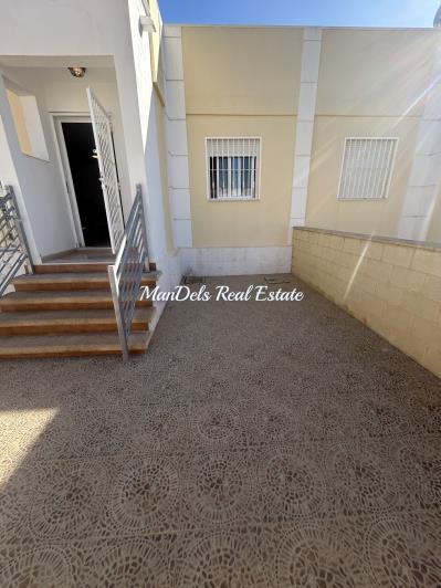 Image No.10-2 Bed Semi-Detached for sale