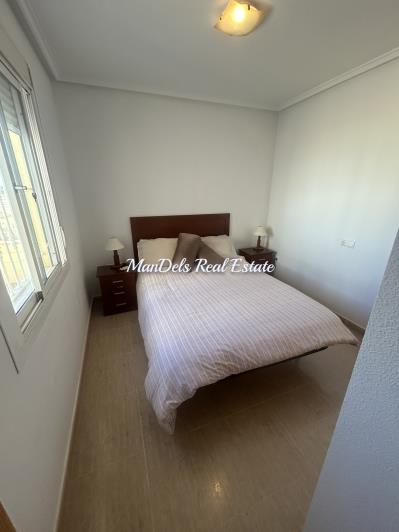 Image No.17-2 Bed Semi-Detached for sale