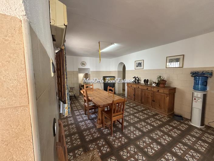 Image No.11-3 Bed Finca for sale