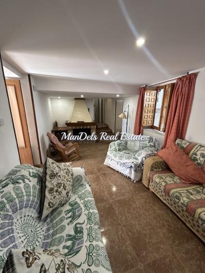 Image No.10-3 Bed Finca for sale