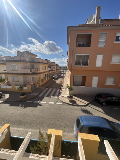 Image No.21-3 Bed Townhouse for sale