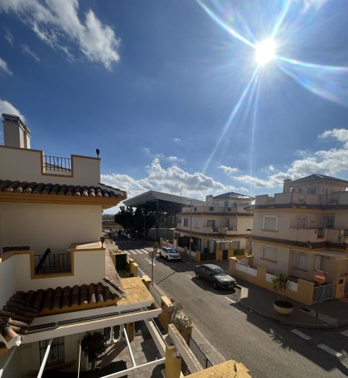 Image No.22-3 Bed Townhouse for sale