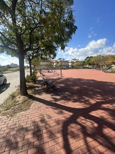 Image No.24-3 Bed Townhouse for sale