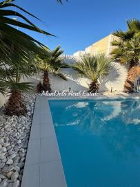 PHOTO-2025-10-21-19-11-44-19