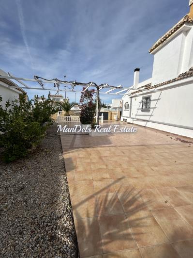 Image No.11-2 Bed Villa / Detached for sale