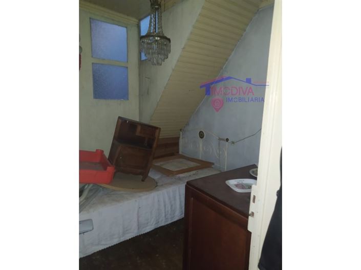 Image No.19-3 Bed House for sale