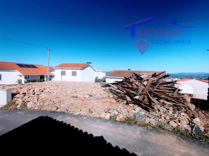 Image No.24-2 Bed House for sale