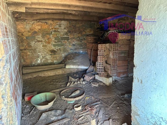 Image No.22-2 Bed House for sale