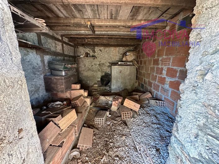 Image No.21-2 Bed House for sale