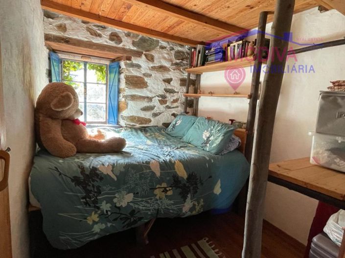 Image No.11-5 Bed Farmhouse for sale