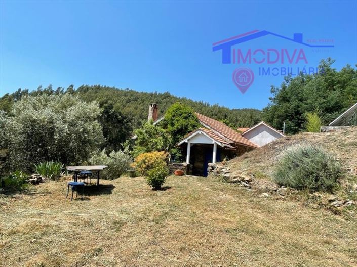 Image No.29-5 Bed Farmhouse for sale