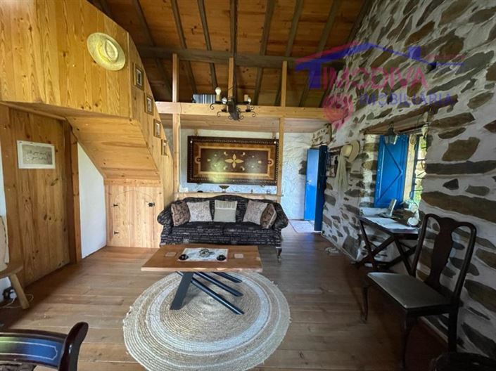 Image No.2-5 Bed Farmhouse for sale